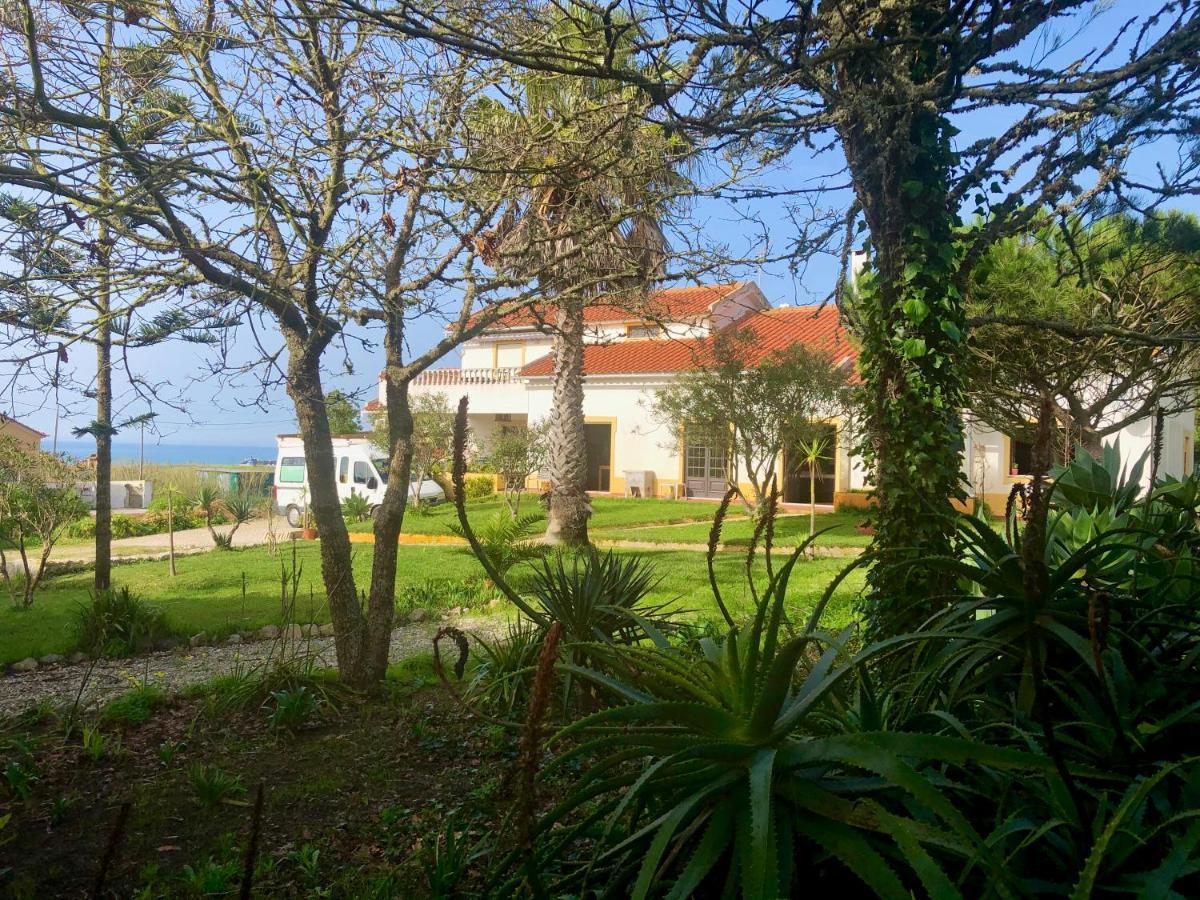 Casa Jardim Peniche Bed & Breakfast Sao Bernardino Bagian luar foto