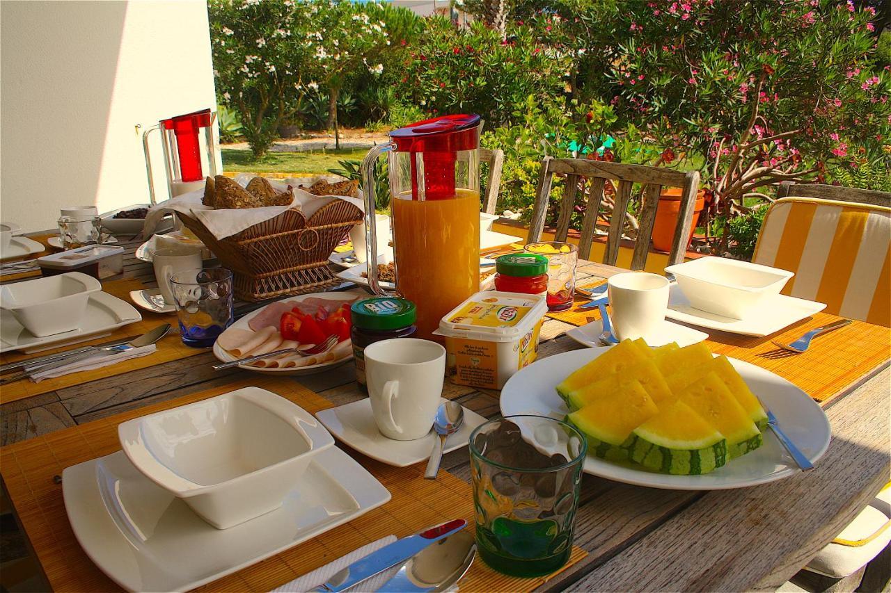 Casa Jardim Peniche Bed & Breakfast Sao Bernardino Bagian luar foto
